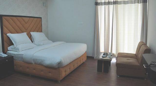Hill Crest Riviera, Nainital 3